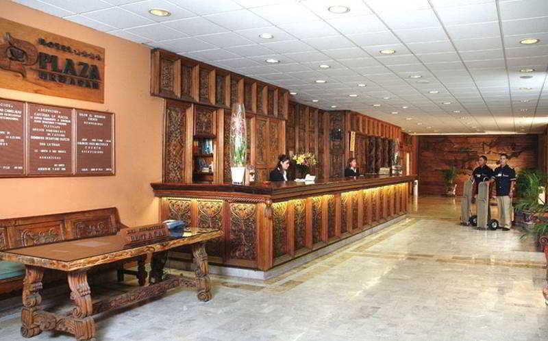 Plaza Uruapan Hotel Exterior foto